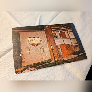 Vintage 1960s Paradise Motor Inn and Restaurant Bennington Vermont Postcard